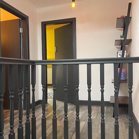 The Willow - Superb Spacious 3 Bed Room Apartment בלקפול מראה חיצוני תמונה