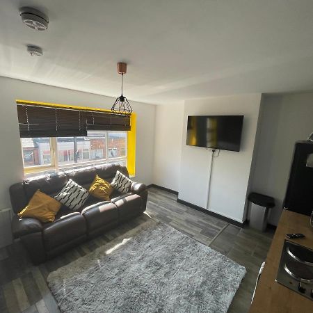 The Willow - Superb Spacious 3 Bed Room Apartment בלקפול מראה חיצוני תמונה